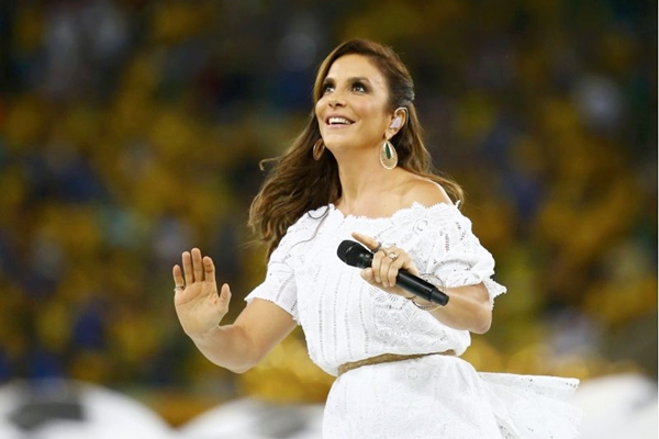 A cantora vai dublar a personagem Carolina Santos Duavio ( REUTERS/Kai Pfaffenbach)