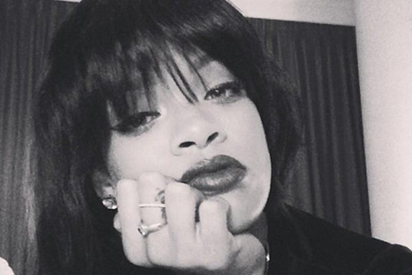 Rihanna aparece em rede social com o cabelo curto (Reproduo/Instagram)