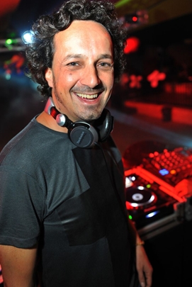  DJ residente Miro Rizzo (Luis Xavier de França/Esp. CB/D.A Press)