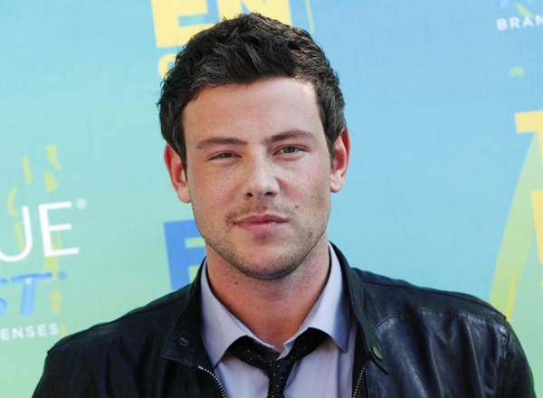 Morte Do Ator Cory Monteith Da Série Glee Completa Um Ano Divirta Se