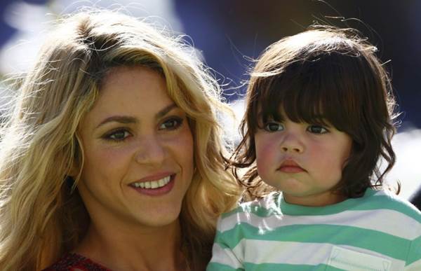 Shakira e Piqu j so pais de Milan (Eddie Keogh/Reuters)