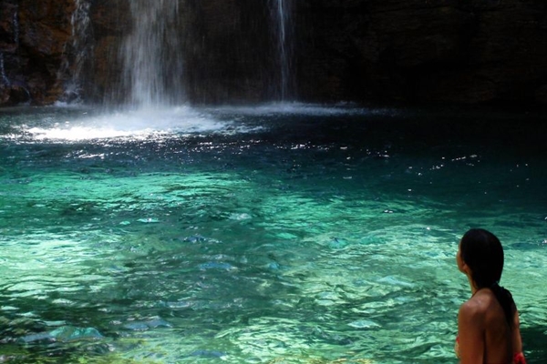 A cachoeira Santa Brbara fica na regio e merece uma visita (Clayton Ogura/Divulgao)