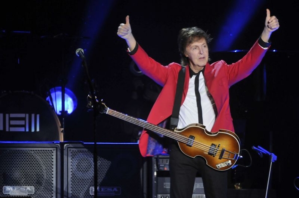 Paul McCartney em show no dia 23 de outubro, no Estádio Mané Garrincha (Minervino Junior/CB/D.A Press) Paul McCartney em show no dia 23 de outubro, no Estádio Mané Garrincha (Minervino Junior/CB/D.A Press)