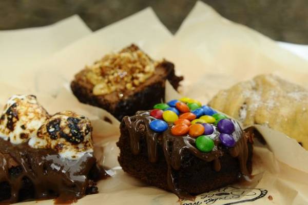 Os brownies podem receber vrios sabores de cobertura (Gilberto Alves/CB/D.A Press)