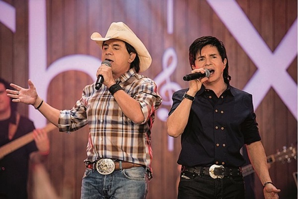 Canções do repertório clássico da dupla estarão no show (Cadu Fernandes/Divulgação) Canções do repertório clássico da dupla estarão no show (Cadu Fernandes/Divulgação)