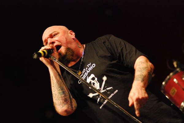 Paul Di'Anno relembrará as faixas dos dois primeiros discos do Iron Maiden (Arquivo Pessoal/Divulgação) Paul Di'Anno relembrará as faixas dos dois primeiros discos do Iron Maiden (Arquivo Pessoal/Divulgação)