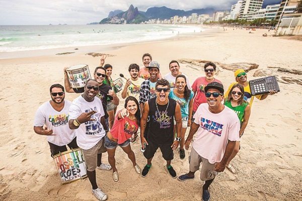 Grupo carioca Carrossel de Emoções (Auê Fotoconceito/Divulgação) Grupo carioca Carrossel de Emoções (Auê Fotoconceito/Divulgação)