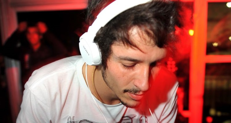  (Luis Xavier de Frana/Esp. CB/D.A Press)