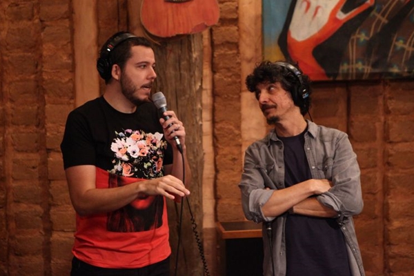 Alm de cantar, Pedro Lus conversar com o pblico hoje, no Teatro da Caixa
 (Ricardo Gomes/Divulgao)