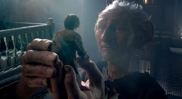 'O bom gigante amigo' marca a volta de Spielberg à fantasia (Amber Entertainment/Divulgação)