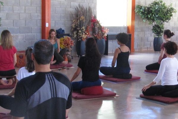 Aula de meditao da Sociedade Vipassana (Sociedade Vipassana/Divulgao)