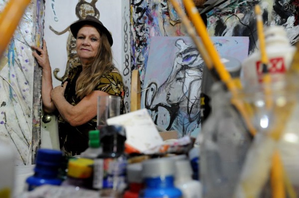 Cerca de 40 obras compem a mostra Naura Timm, no Gabinete de Arte k2o 
 (Carlos Vieira/CB/D.A Press)
