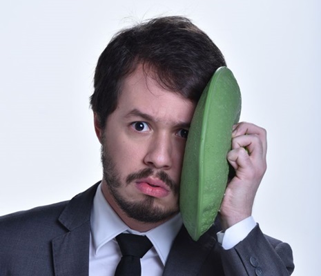 Pela primeira vez, humorista traz stand up  capital (Casa de artistas/Divulgao)