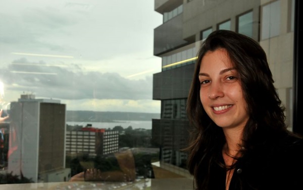 Jlia Hormann  uma das responsveis por comandar a festa (Marcelo Ferreira/CB/D.A Press)
