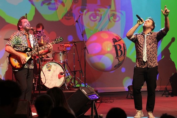 Apesar de ser infantil, Beatles para crianas 2 agrada ao pblico de todas as idades (Stela Handa/Divulgao)