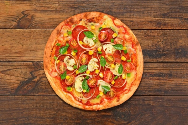 As pizzas da Oven Pizza podem ser personalizadas de acordo com o desejo do cliente (Marcelo Krelling/Divulgao)