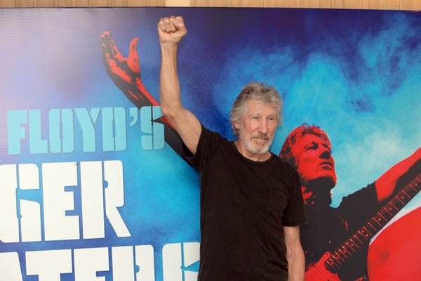 Homem falsifica e vende carteiras de estudante para meia-entrada no show de  Roger Waters em Porto Alegre