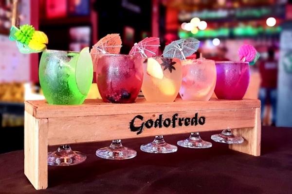 Sabor do Carnaval: confira dicas de drinks para os dias de Folia, Vida &  Arte